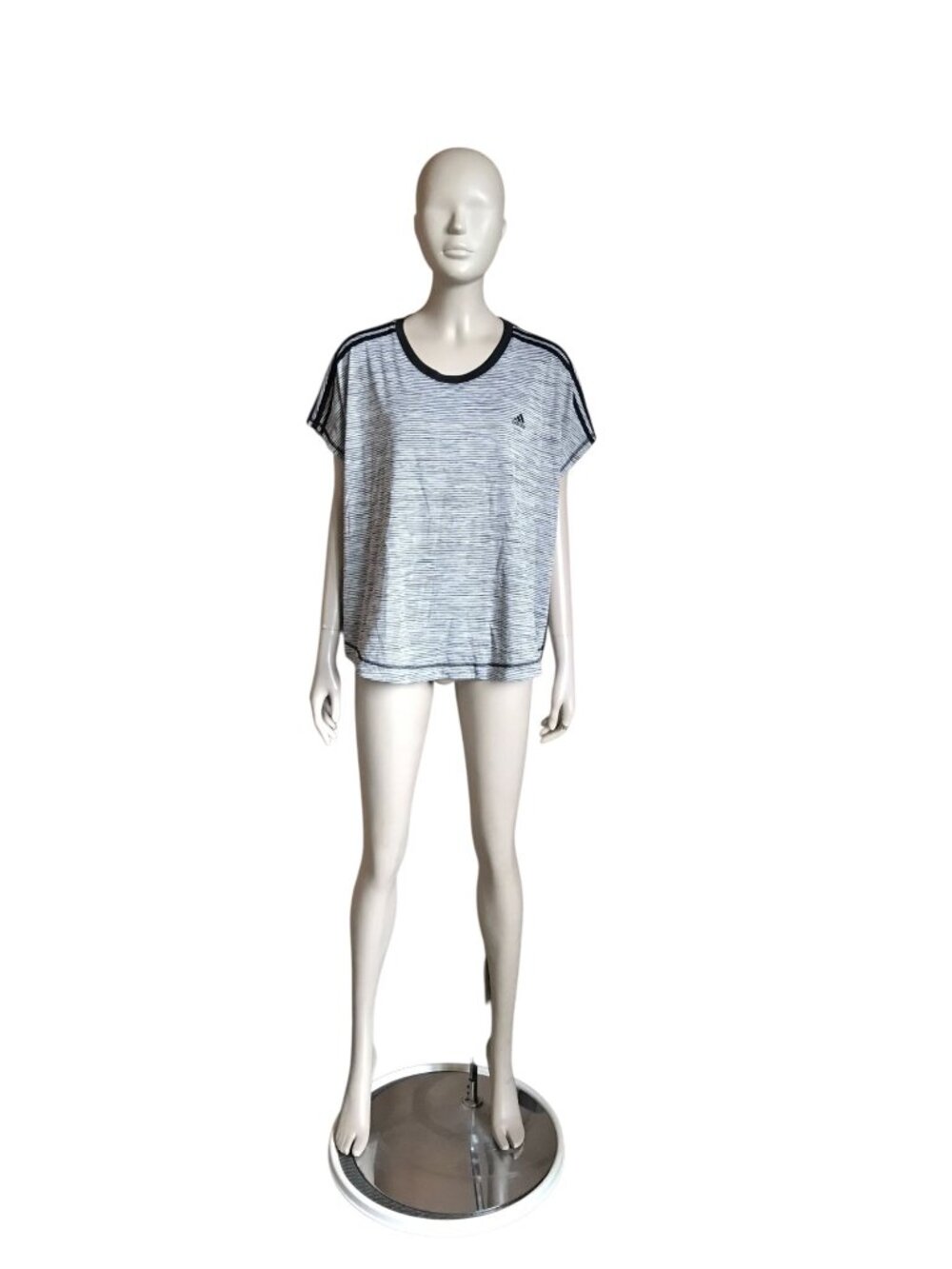 Adidas Gray and Black Short Sleeve Top
